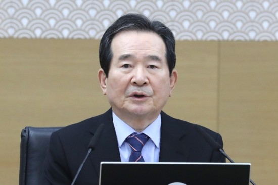 백운규 <b>구속영장 기각</b>에 丁총리 "검찰은 검찰의 일을 해라"
