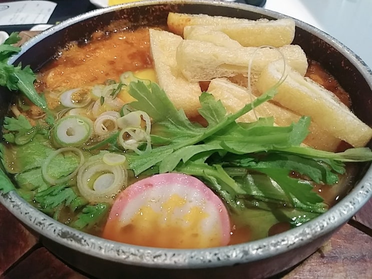  신세계백화점에 위치한 의정부 우동 정말 맛있는 음식점입니다.