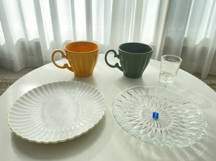  [Tableware] 홈카페를 위해 구매한 이쁜 컵과 접시  (집콕, 홈카페, 코지테이블, 테이블웨어, 홈카페 용품, 빈티지 머그컵, 빈티지 접시)