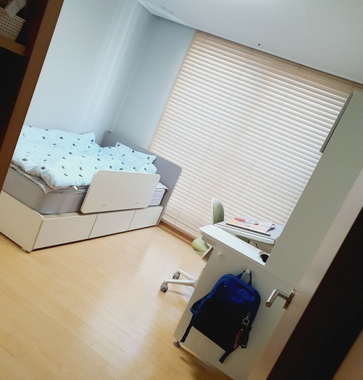  초등학생 남자아이 방꾸미기 (침대와 책상 한샘 키즈로 선택했어요)
