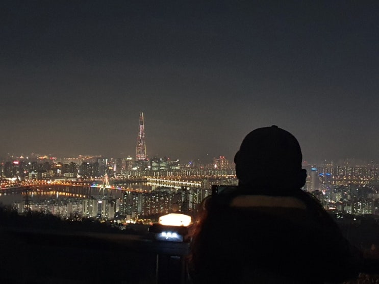 아차산 등산코스. 등산초보에게 추천하는 쉬운산 아차산. 하지만 아차산에서 바라보는 서울 야경은 최고다.
