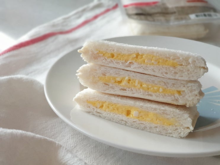  브레디크 에그 마요 & 불닭 포켓 샌드