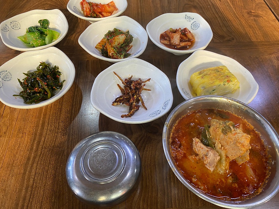 Jonggajipjanchiguksu photo 3