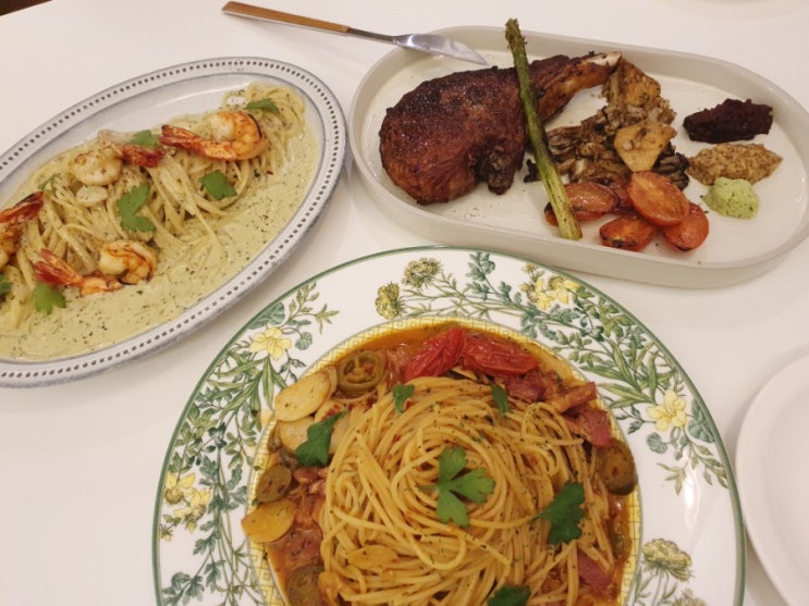  서면 전포 파스타 스테이크 맛집 "오누이키친", 하이네켄 생맥이랑..