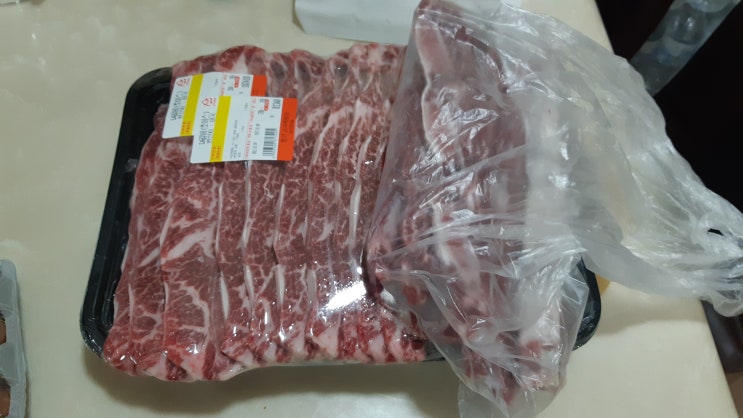  긴급재난지원금 10만원 받아 몽땅 LA갈비 샀어요!