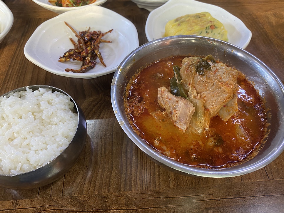 Jonggajipjanchiguksu photo 4