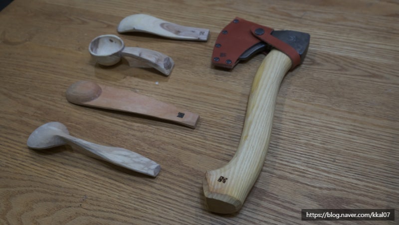 Small Carver Axe by Kalthoff Axes