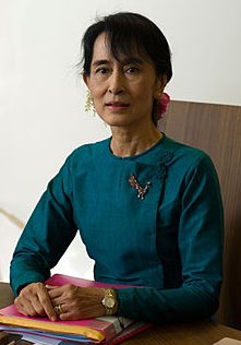 구금 상태의 아웅산 수치 미얀마 국가고문, 반역죄 혐의 적용될 수 있다는 우려도 나와