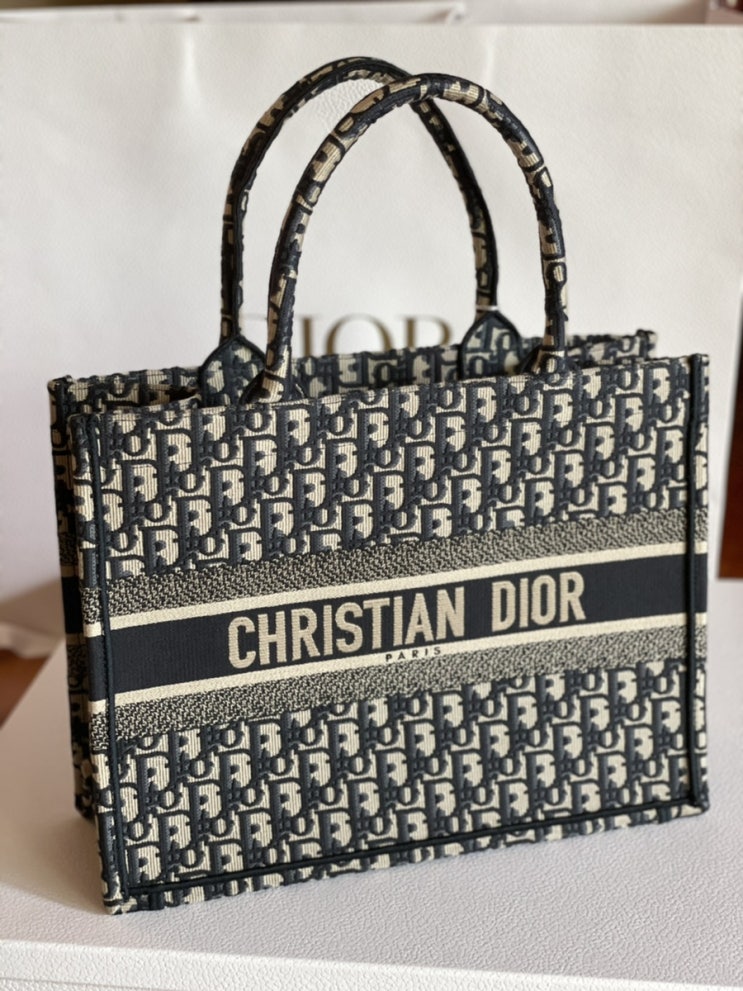 DIOR BOOK TOTE (Dior Oblique 자수) 스몰백 구매 후기 c