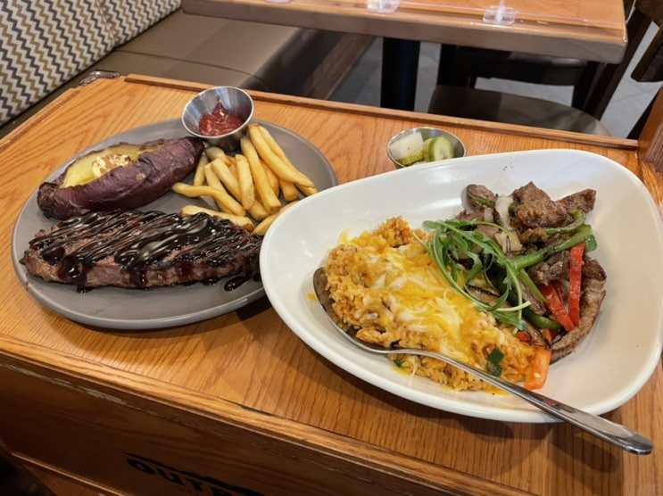  [서울/합정 맛집] 아웃백스테이크(outback) - 패밀리레스토랑 런치세트를 즐길 수 있는 마포 스테이크, 파스타 추천 맛집
