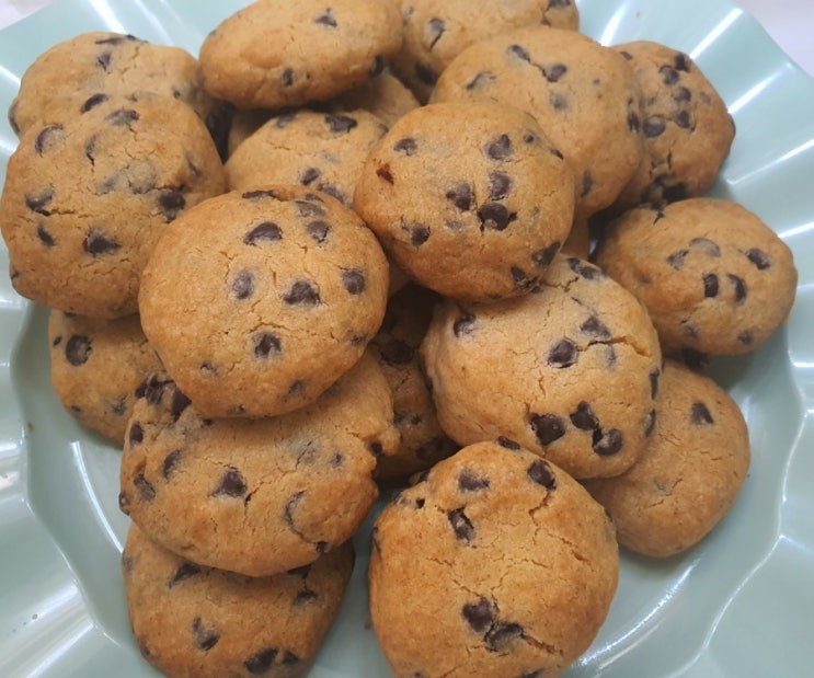 [엄마표] 딸기 초코칩 쿠키 만들기