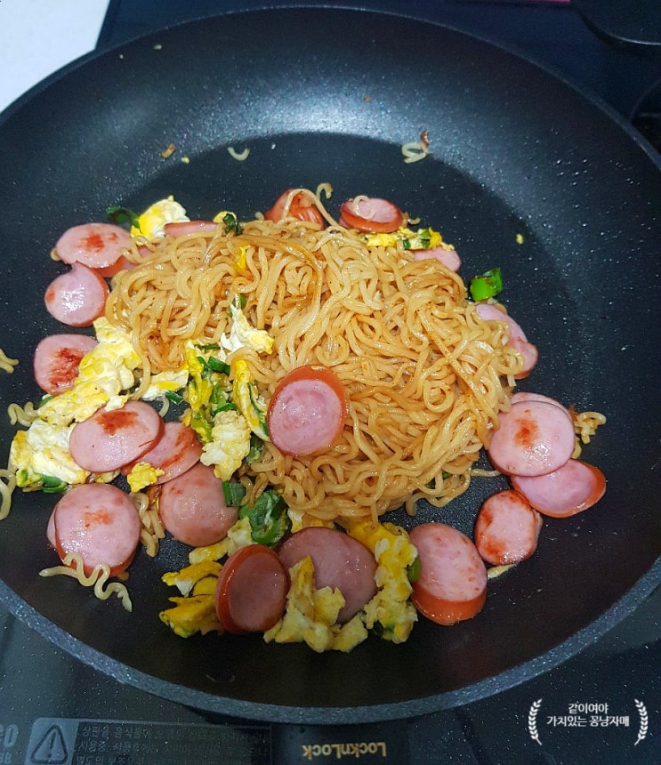  인도미 미고랭 볶음라면:: 나시고랭 핫앤스파이시 2종 맛있게 만들기