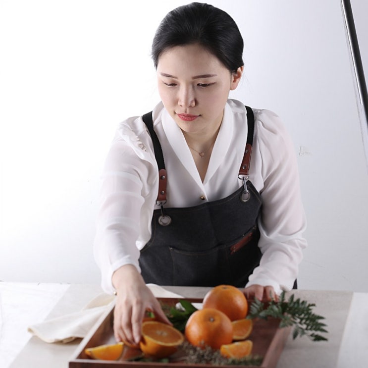  카빙하는 푸드스타일리스트 오예린