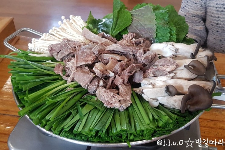  일산) 청궁 - 여자에게 특히 좋다는 염소(호수공원맛집)