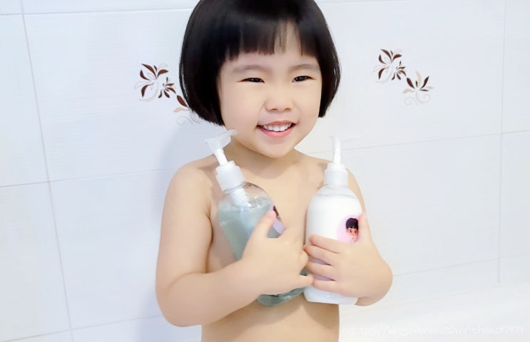  리틀글램걸즈 어린이바디로션&샤워젤:)어린이 건성피부에 촉촉하게 스며든다!