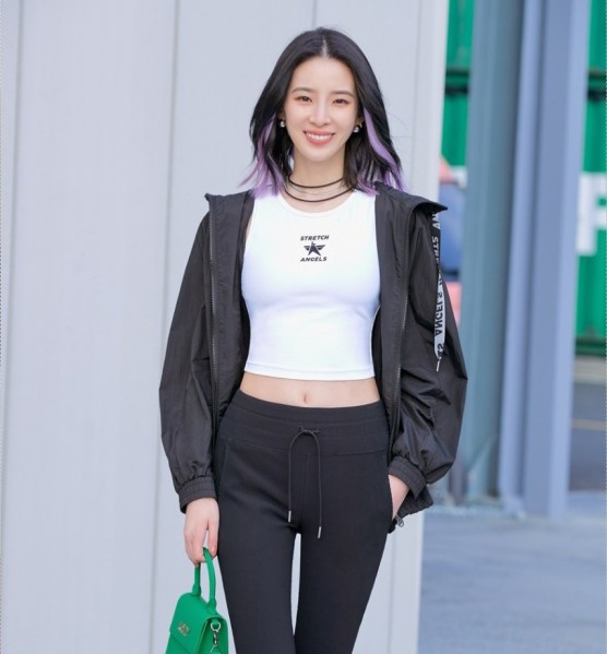  모델 아이린, 골때리는 그녀들 리본 골키퍼, 완전 거미손이네요..(+프로필 나이 학력 인스타)