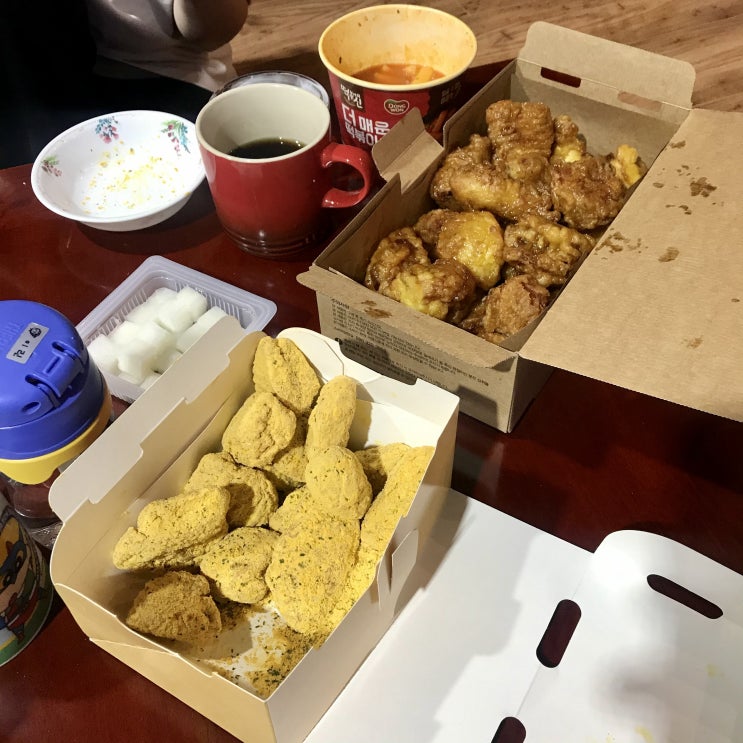 설날 저녁은 치킨 BHC순살뿌링클&교촌허니오리지널 / 천안식후감