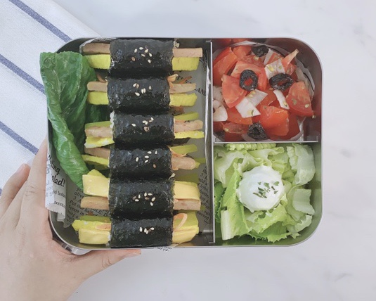  [남편도시락] 꼬마김밥도시락. 크로와상샌드위치도시락