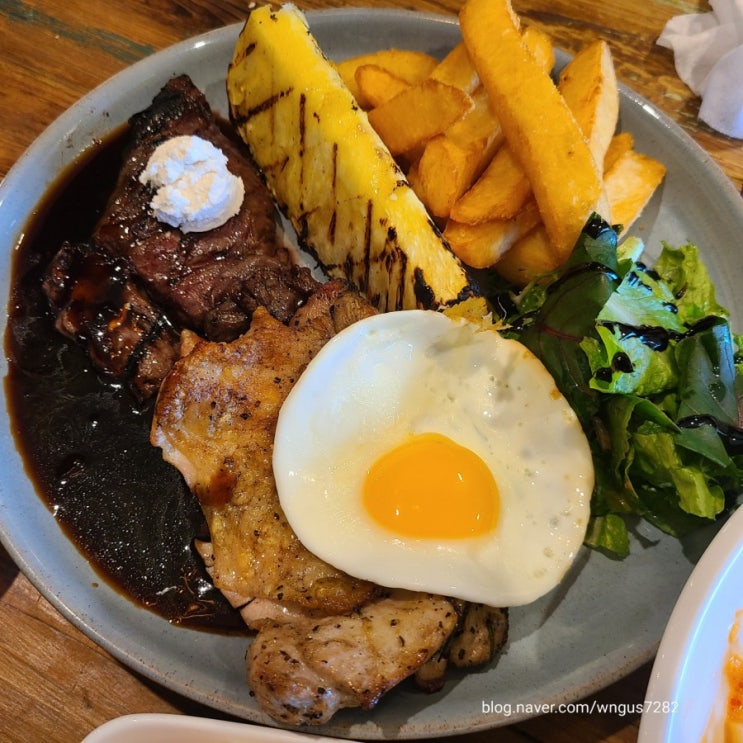  [울산 더테라스가든 맛집] 다양한 종류의 양식메뉴와 런치메뉴가 있는 '어글리스토브'