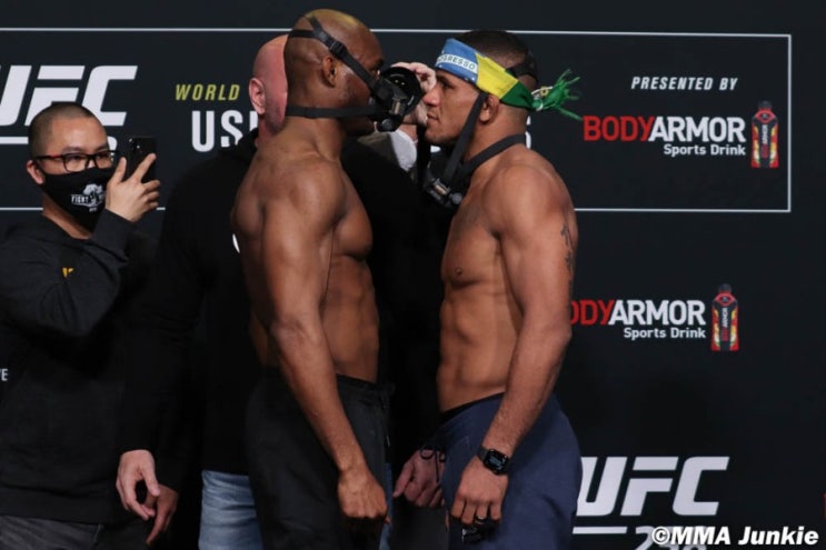 UFC 258: 우스만 vs 번즈 계체 결과 UFC 258: 우스만 vs 번즈 계체 결과