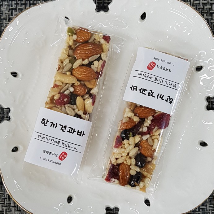 인지도 있는 모메존푸드 영양가득 에너지 한끼견과바 식사대용 ( 1팩 10개입), 450g 추천합니다 인지도 있는 모메존푸드 영양가득 에너지 한끼견과바 식사대용 ( 1팩 10개입), 450g 추천합니다