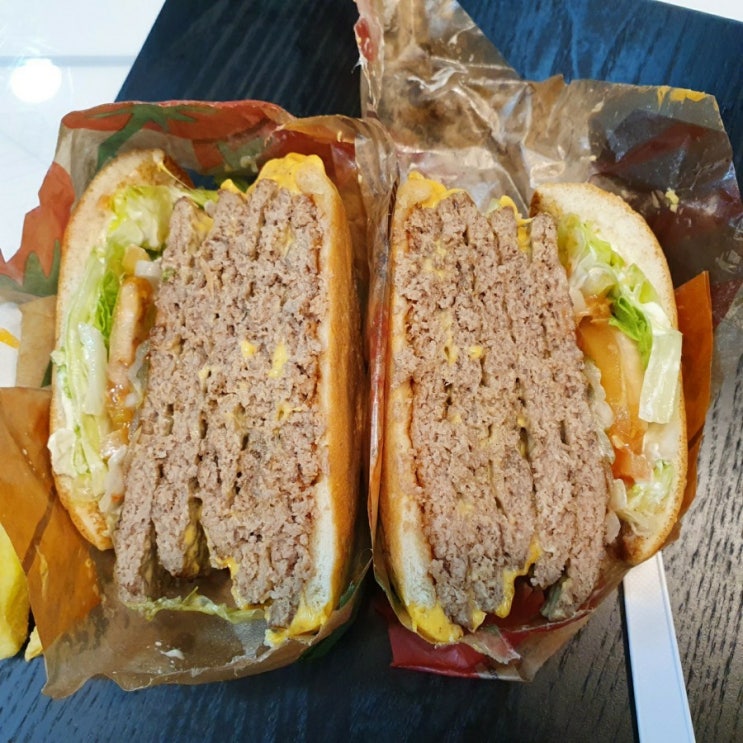 경대병원역 햄버거 맛집 : 버거킹 / 망고 리얼 와퍼 챌린지에 도전하다!!! / 히든 스태커 와퍼 / 리얼 와퍼 스태커 4와퍼 + 패티1장 추가 / 패티 5장 도전! 경대병원역 햄버거 맛집 : 버거킹 / 망고 리얼 와퍼 챌린지에 도전하다!!! / 히든 스태커 와퍼 / 리얼 와퍼 스태커 4와퍼 + 패티1장 추가 / 패티 5장 도전!
