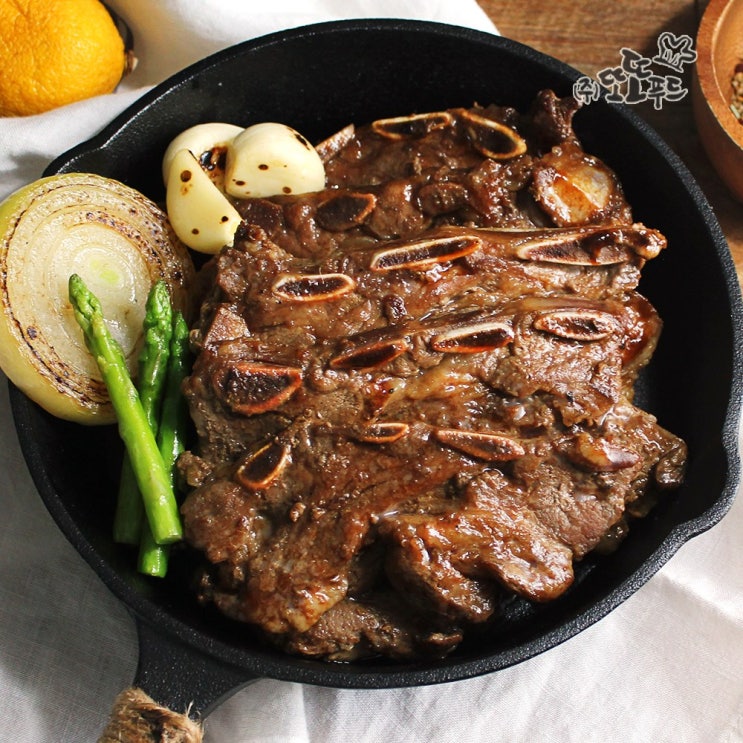 최근 인기있는 국내산 숯불향 LA식양념돼지갈비 1.4kg (700g+700g) 좋아요 최근 인기있는 국내산 숯불향 LA식양념돼지갈비 1.4kg (700g+700g) 좋아요
