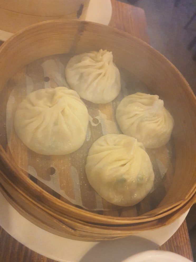  이태원역 - 야상해 (딤섬, 사천소면, 어향가지 맛집)