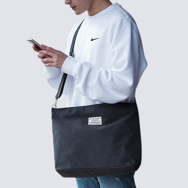 가성비 뛰어난 애드에딧 바크엔 크로스백(로켓배송) ··· 가성비 뛰어난 애드에딧 바크엔 크로스백(로켓배송) ···