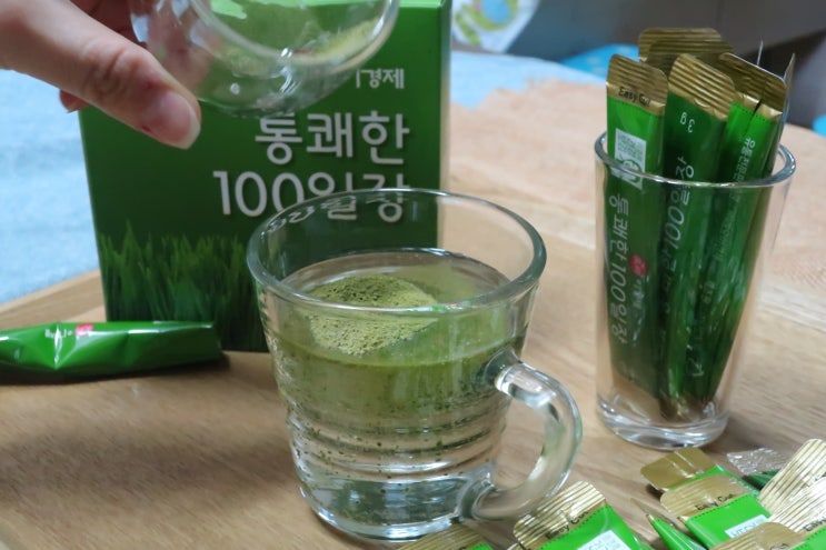  새싹보리분말과 이경제 원장의 전통원료 통쾌한100일장