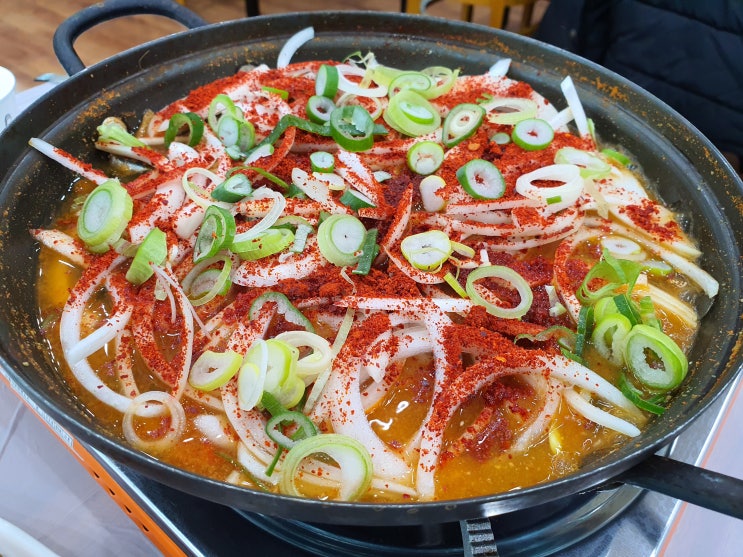  [남해, 여원식당] 입에 촥 감기는 멸치쌈밥