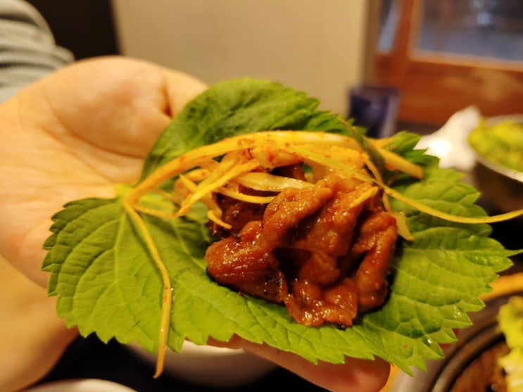 김포 사우동 새마을식당 열탄불고기,7분돼지김치,소금구이 김포 사우동 새마을식당 열탄불고기,7분돼지김치,소금구이