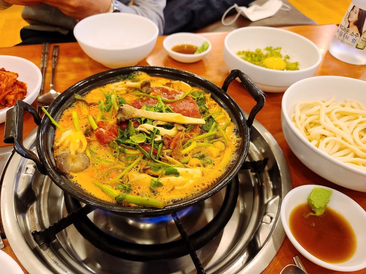 중곡동 밥집 등촌샤브칼국수 얼큰하고 알차게 볶음밥까지 중곡동 밥집 등촌샤브칼국수 얼큰하고 알차게 볶음밥까지