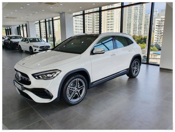  2021 벤츠 gla 250 요즘인기가 매우 좋습니다.