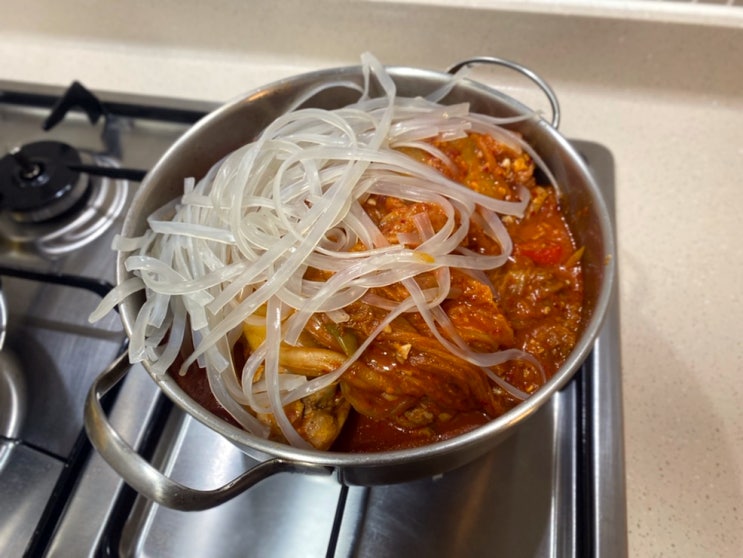  찜뚝딱 평택포승공단점 :: 묵은지 닭도리탕 배달 맛집