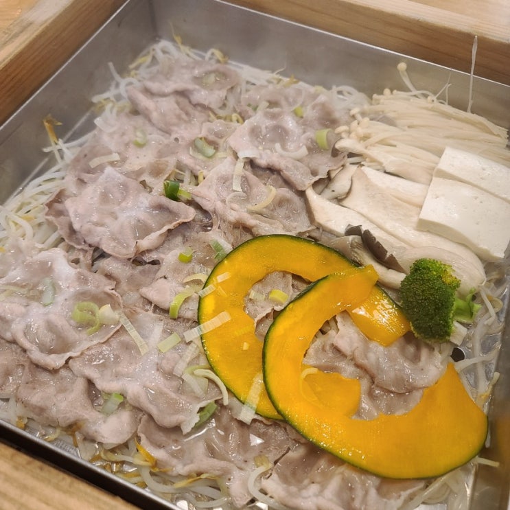  첨단 맛집 시너지타운 도토리편백집