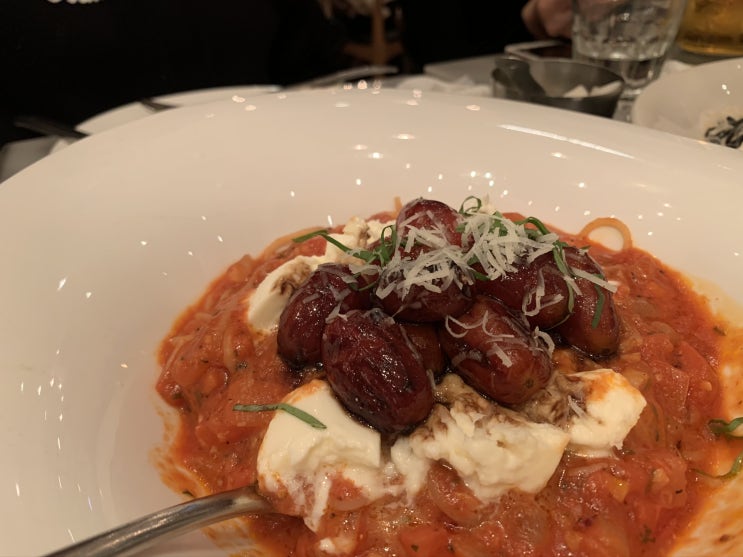  독창적이고 맛있는 파스타 맛집 - 여의도 IFC몰 '테이스팅 룸'