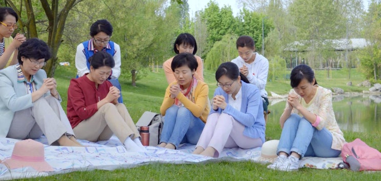  [신앙 간증문] 어린양의 발걸음을 따라가며 주님의 뜻에 합당한 교회를 찾다