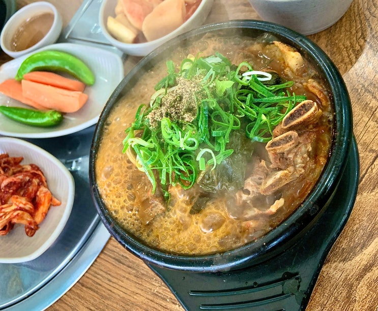  [광주우산동맛집] 광주 우산동 어등뼈해장국보쌈에서 돌솥뼈해장국 먹으쉴??