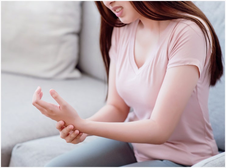  내상과염, 골프엘보 치료, 2달 넘었다면 수술해야 한다?