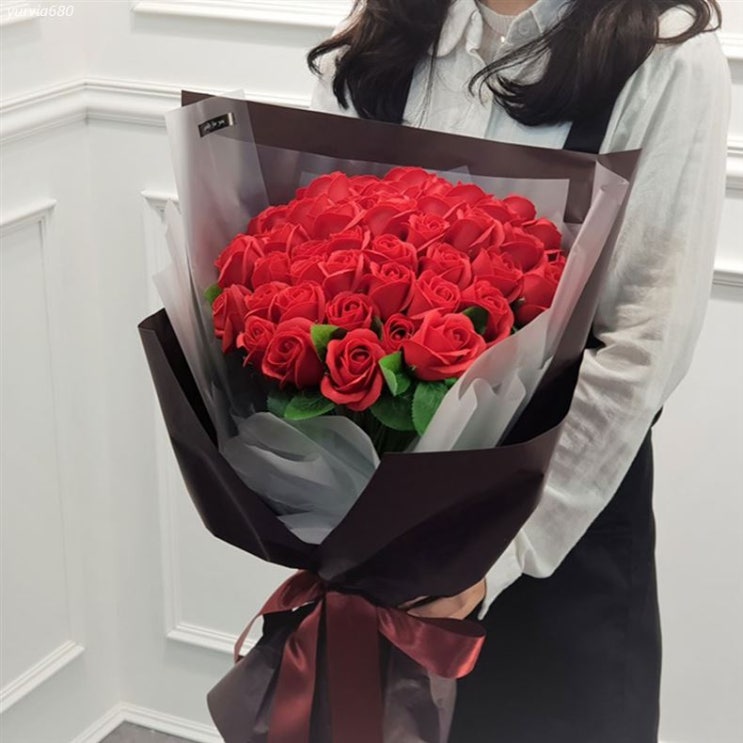 [특가상품] 이플린 조화 비누 장미꽃다발 50송이 36,000 원 
