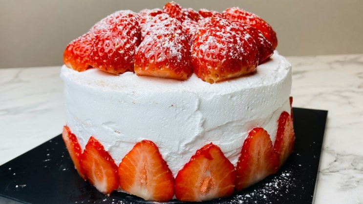 초간단 노오븐 딸기 생크림 케이크 만들기