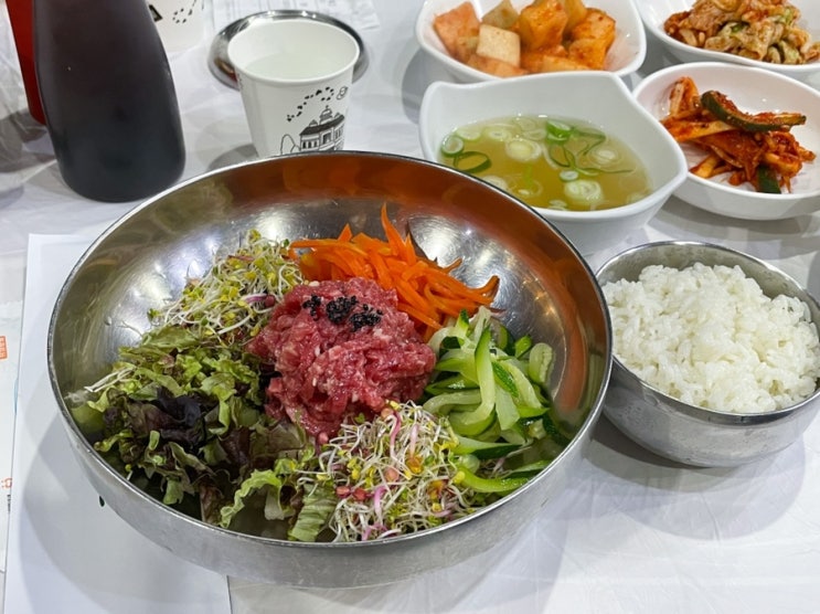 동해 평릉동 임계한우타운, 가성비 훌륭한 육회비빔밥 / 갈비탕도 유명 / 고기 자체도 유명
