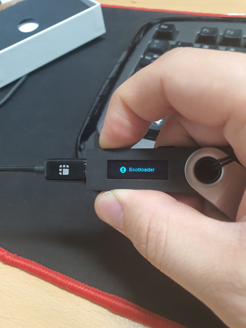 레저나노 s 하드웨어 월렛에 루나(LUNA) 보관하기 : 네이버 블로그