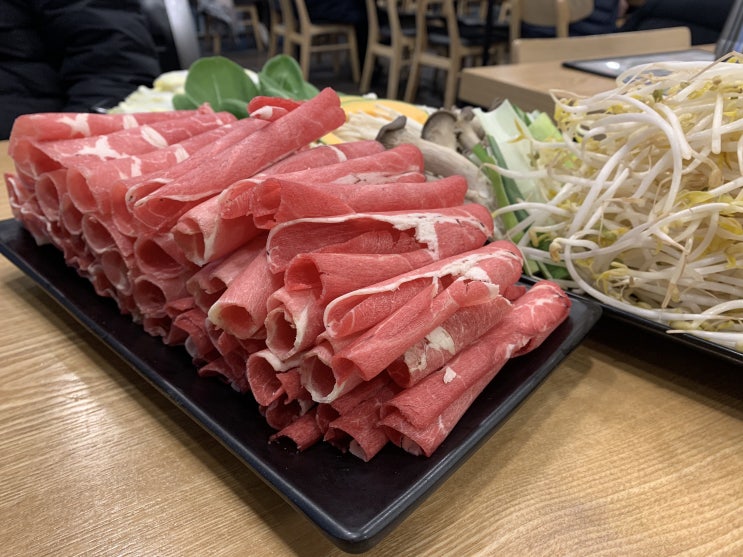  신림역샤브샤브, 혼밥도 OK! 포도몰 명동칼국수·샤브샤브