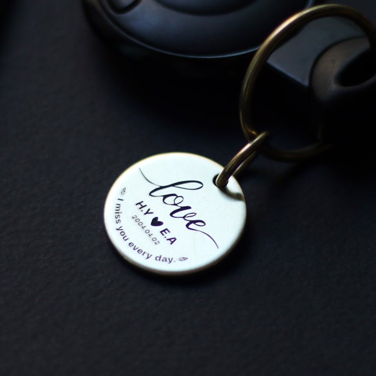  커플 기념일 황동 키링(레이저 이니셜 음각 각인) Brass keyring