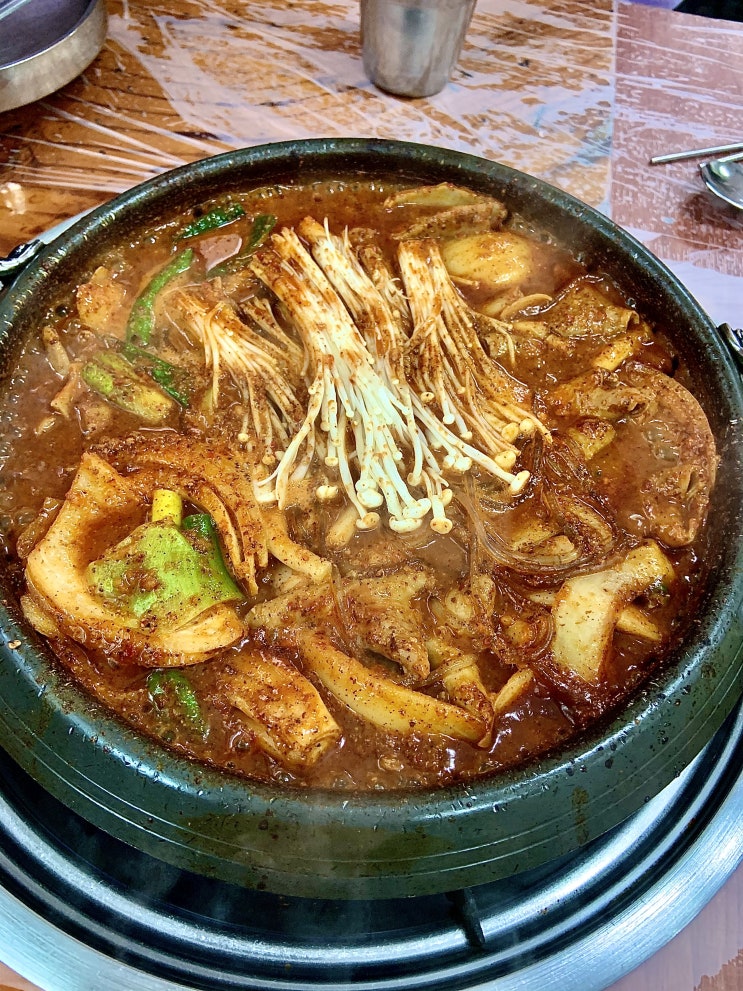  [광주우산동맛집] 광주 우산동 건강식당에서 곱창전골 먹으쉴??
