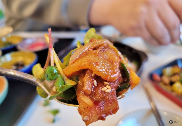  경주 황리단길 맛집이 따로 있나 자알먹었음 됐제- 어썸 밥집