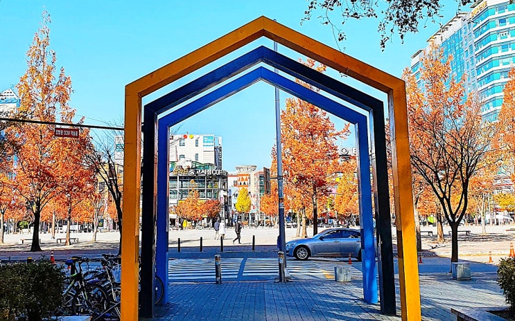  정발산역에서 제일 맛있는 웨스턴돔점 모랑에서 모랑 모랑 샤르르르 김이 폴폴 나는 맛있는 식사하고 수다 떨었어요