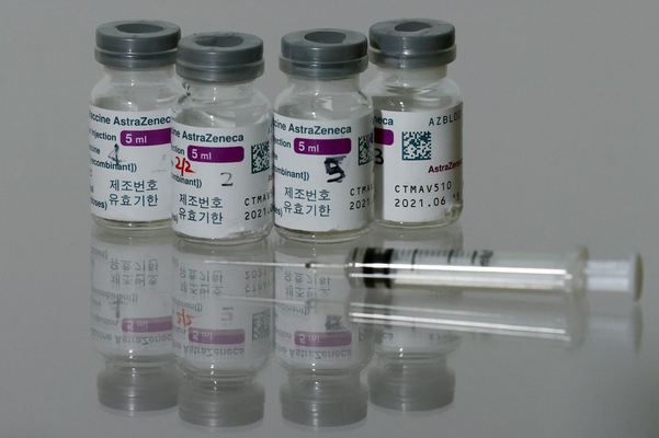  나는 아스트라제네카 백신, 코로나 19 예방접종 1차 대상자!